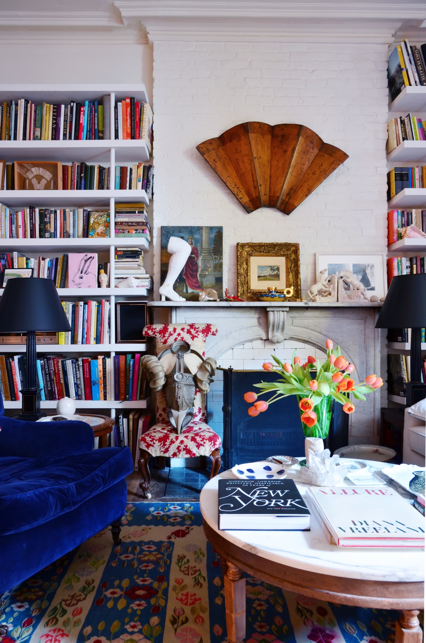 The Most Beautiful Floor To Ceiling Bookshelves Apartment Therapy