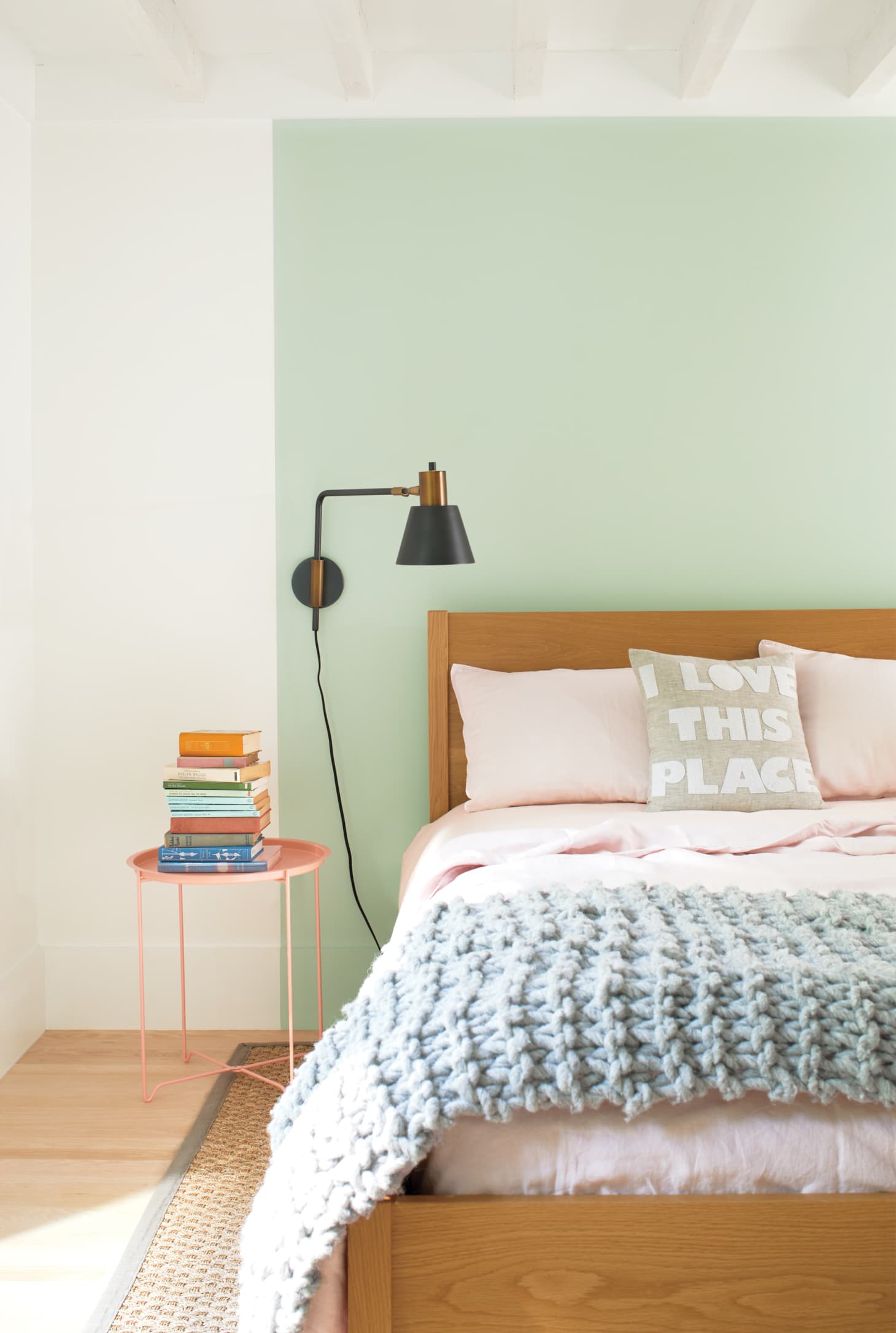 Benjamin Moore 2020 Color of the Year | Apartment Therapy