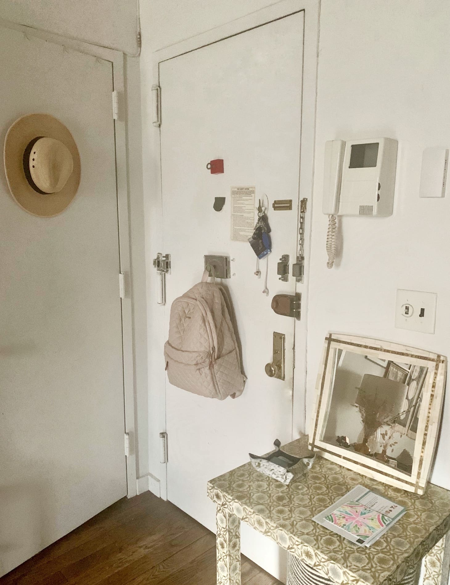 How To Squeeze An Entryway Into A Small Space Apartment Therapy