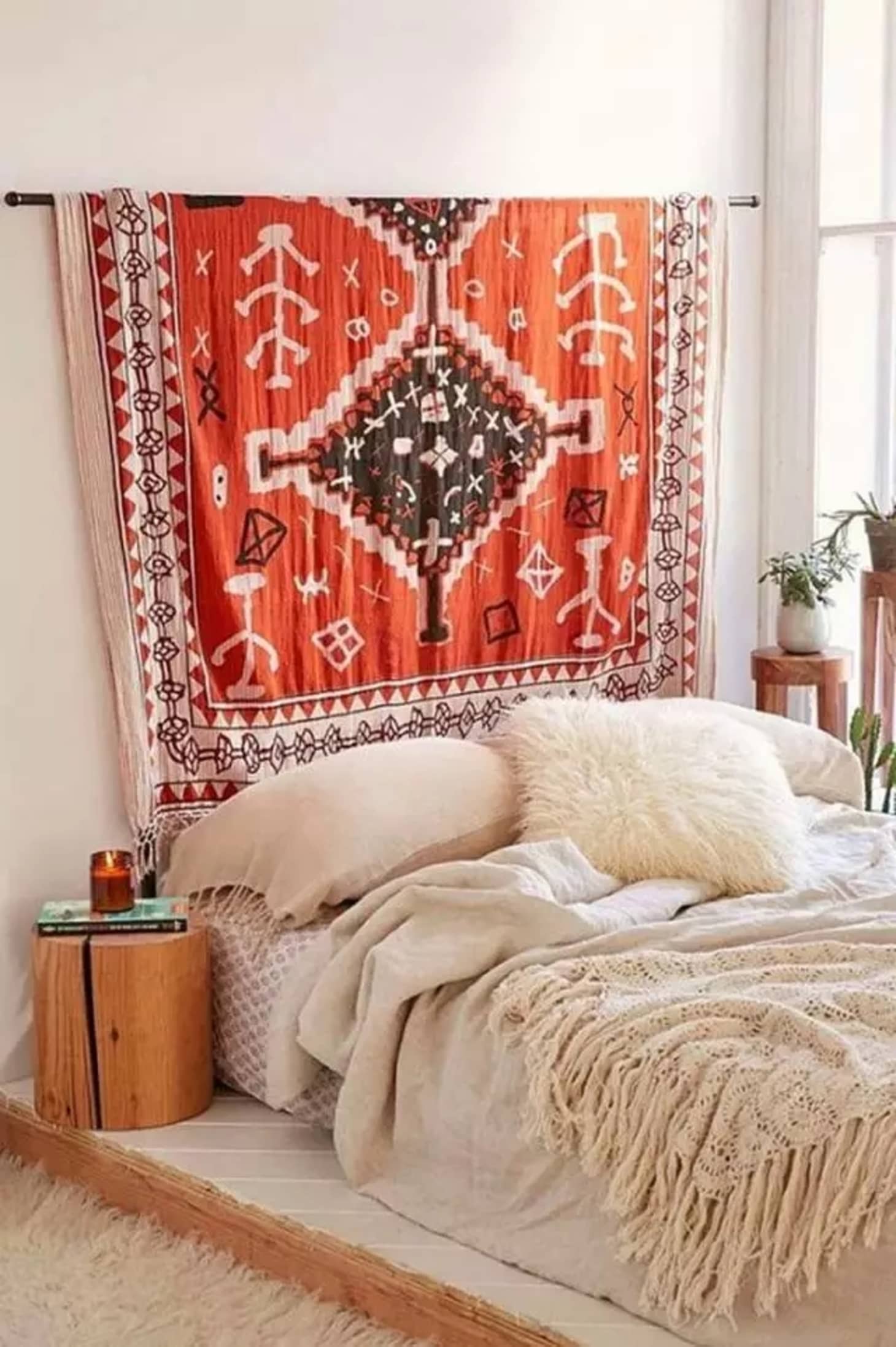 15-above-bed-decorating-ideas-what-to-put-on-a-wall-above-a-bed