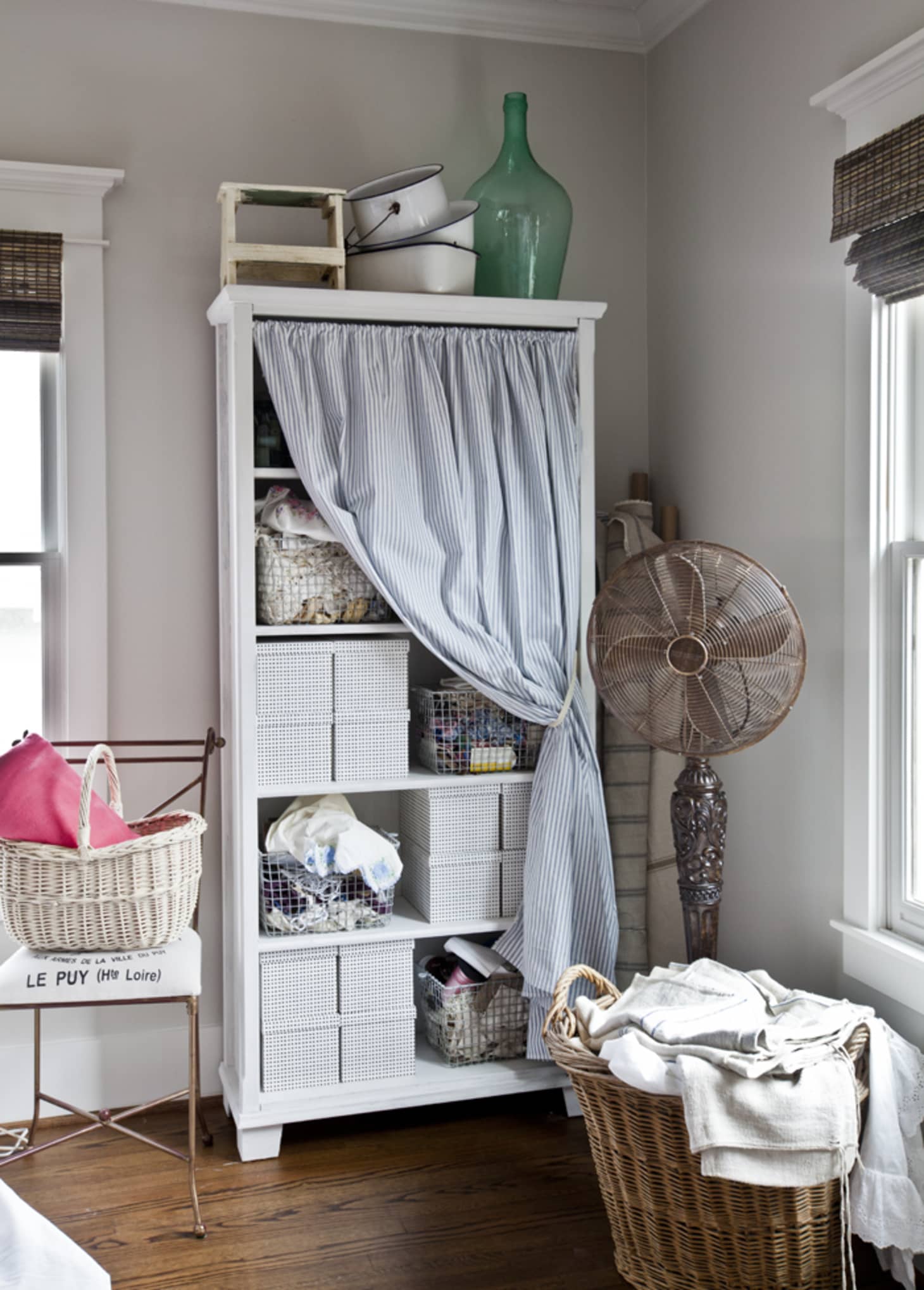 Creative Clutter: Are You Hiding Your Paper'S Message? - nbkvv3g
