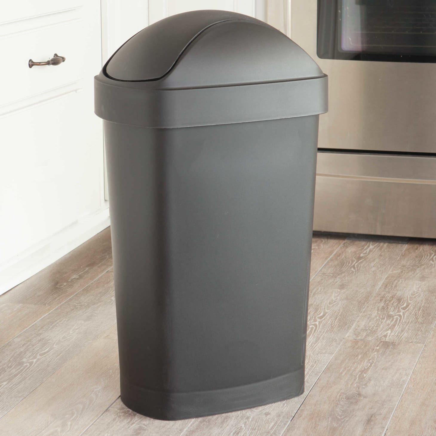 The Best Kitchen Trash Cans, At Every Price Point Apartment Therapy