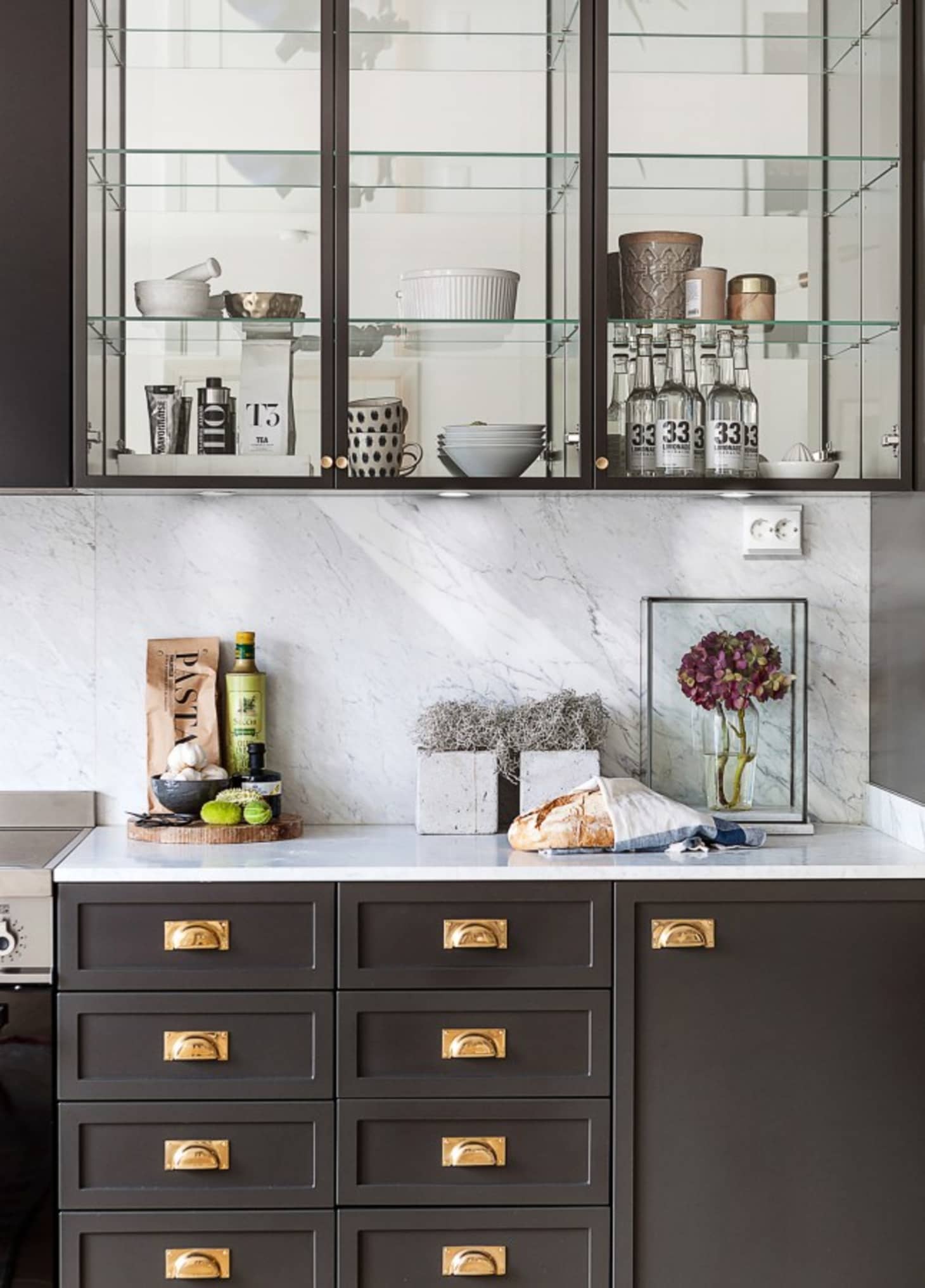 A Gallery of Glass Kitchen Cabinet Doors That Are Gorgeous and