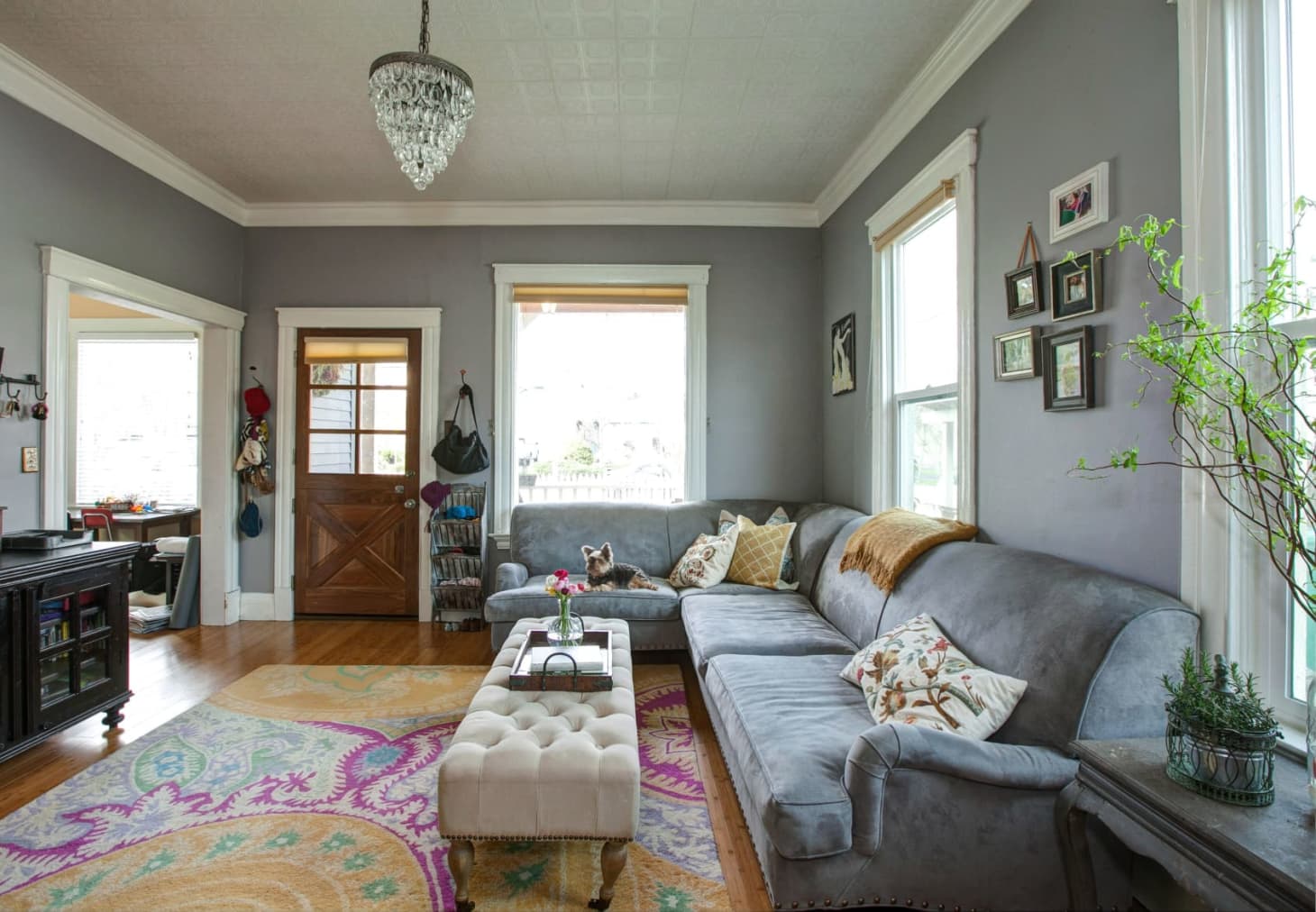 grey living room aesthetic