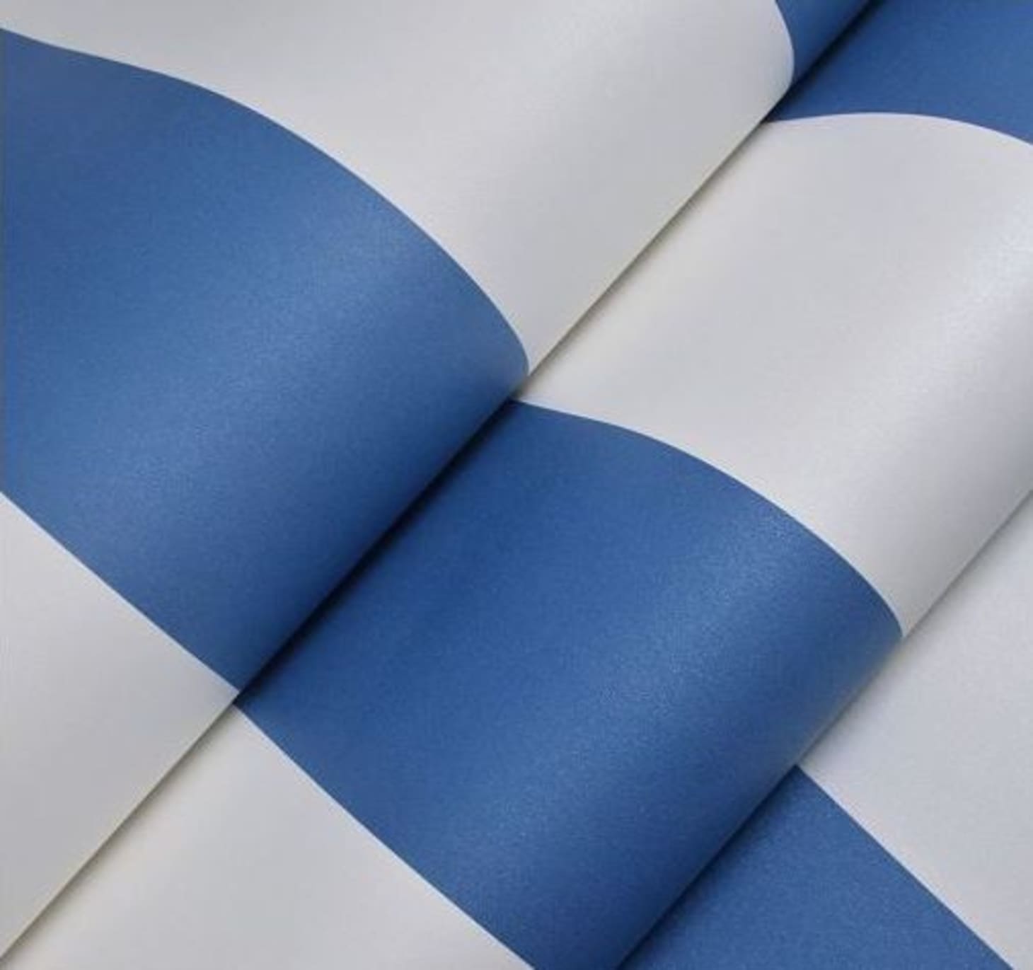 The Best Removable Wallpaper for Your Dorm Room Apartment Therapy