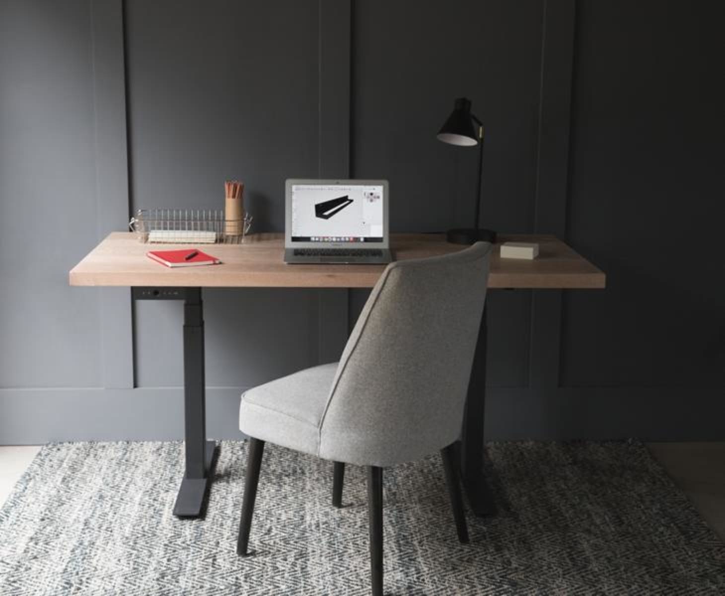 10 Best Desks For Small Spaces Narrow Small Desks To Buy