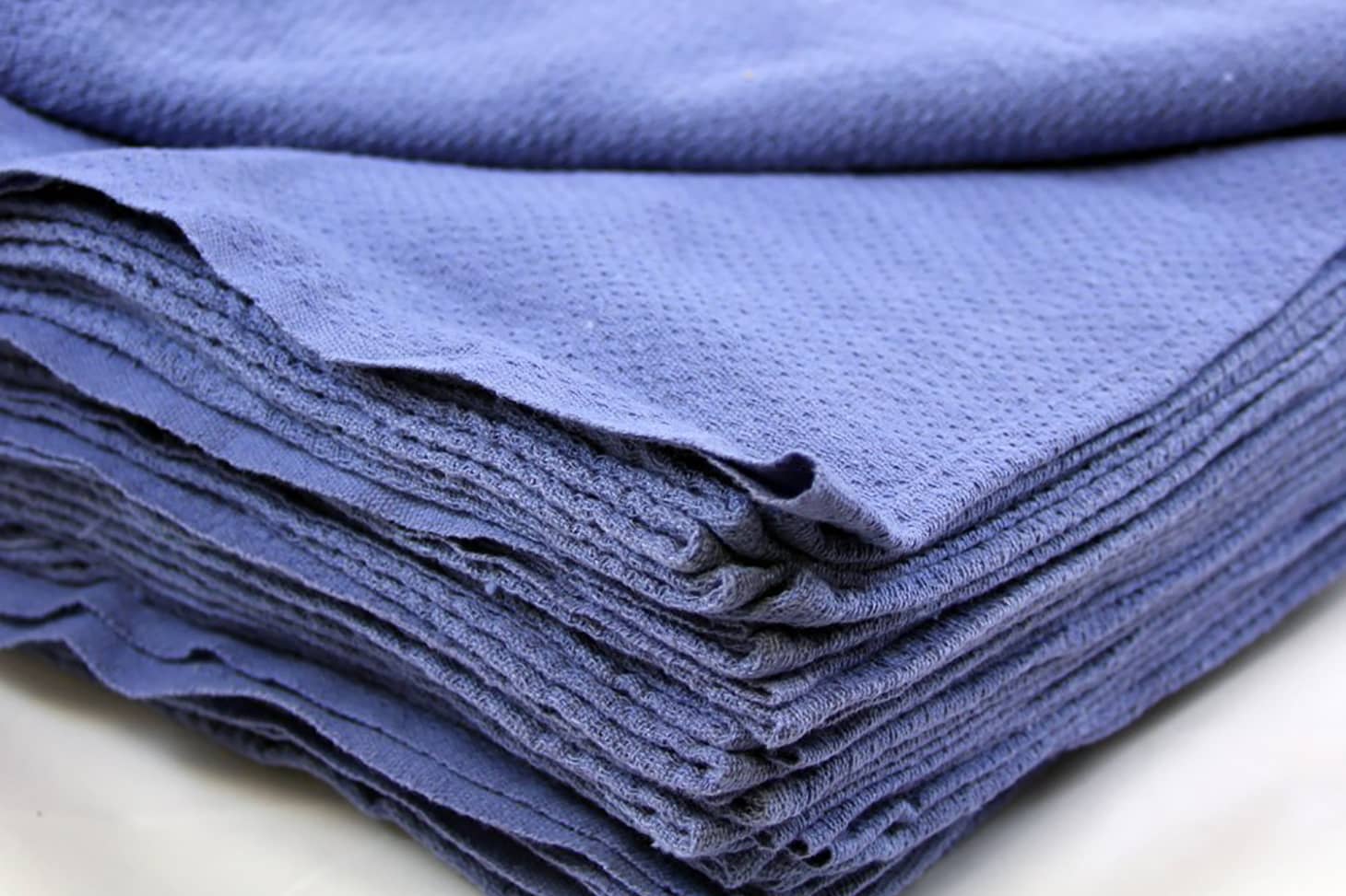 The Best Towels and Techniques for Cleaning Your Windows Apartment Therapy