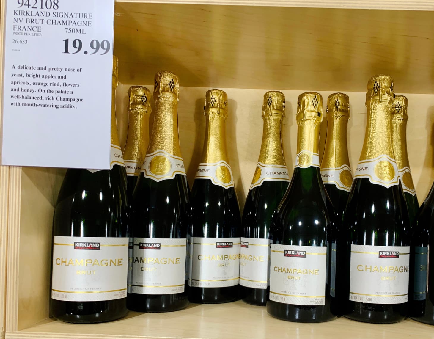 Best Holiday Wine Costco, Trader Joes, Aldi Kitchn