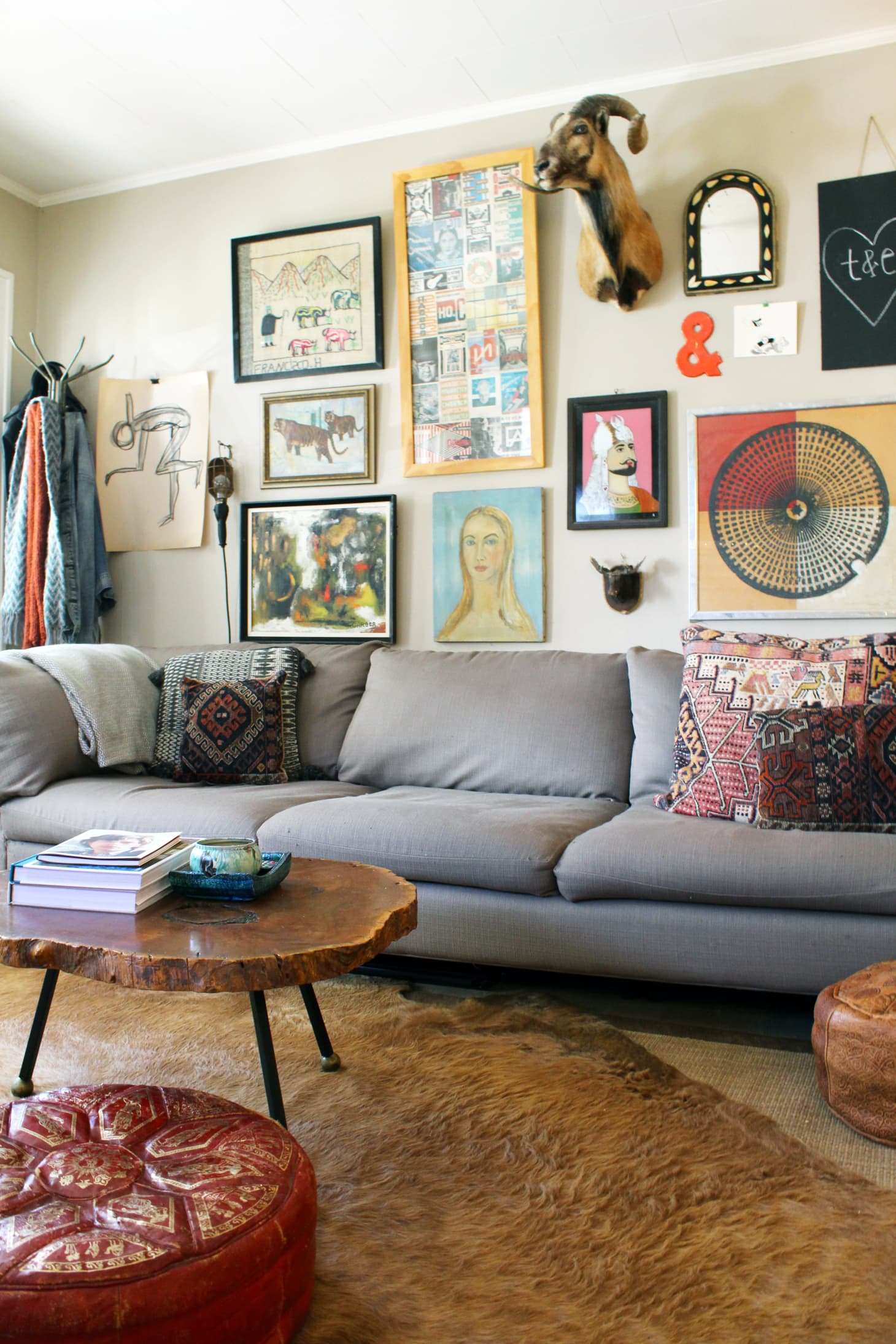 House Tour An Eclectic Boho Inspired Bungalow Apartment Therapy