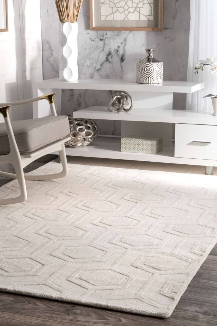 Rugs USA LightColored Rug Sale May 2021 Apartment Therapy