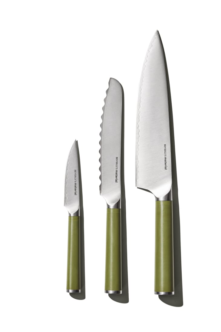 The Trio of Knives, Sage at Material