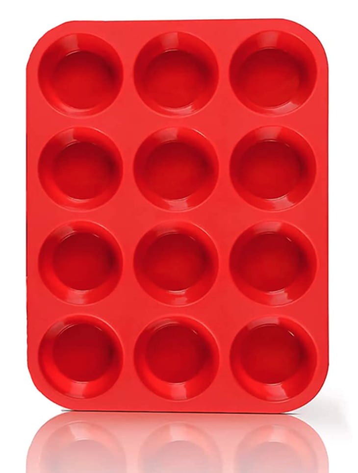 Product Image: Non-Sticky Silicone Muffin Pan