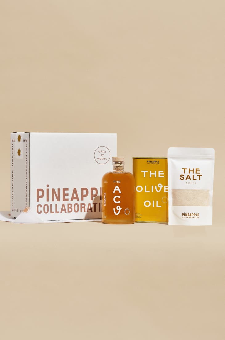 Product Image: Pineapple Collaborative The Holiday Set