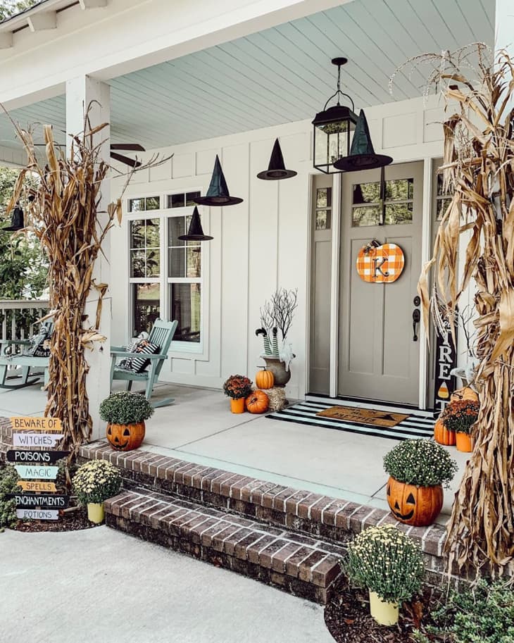 Our Best Exterior Fall and Harvest Decorating Ideas