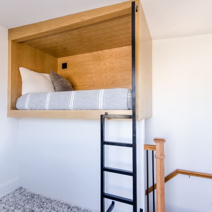 small bedroom loft bed