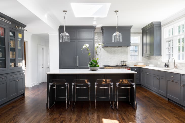 40 Gray Kitchens That Are Anything But Dull