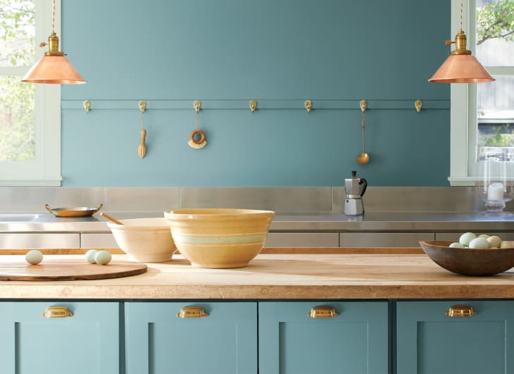 Benjamin Moore's Aegean Teal, the 2021 color of the year