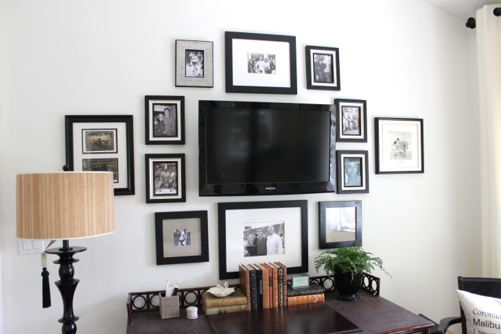 25 Best TV Wall Ideas - How to Arrange a Wall with a TV | Apartment Therapy