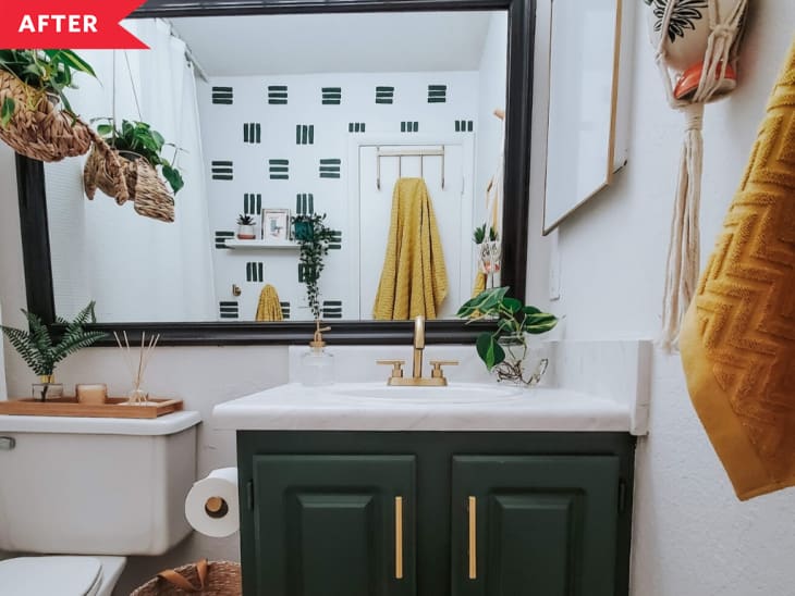 Renter Friendly Mid Century Style Bathroom Redo Apartment Therapy