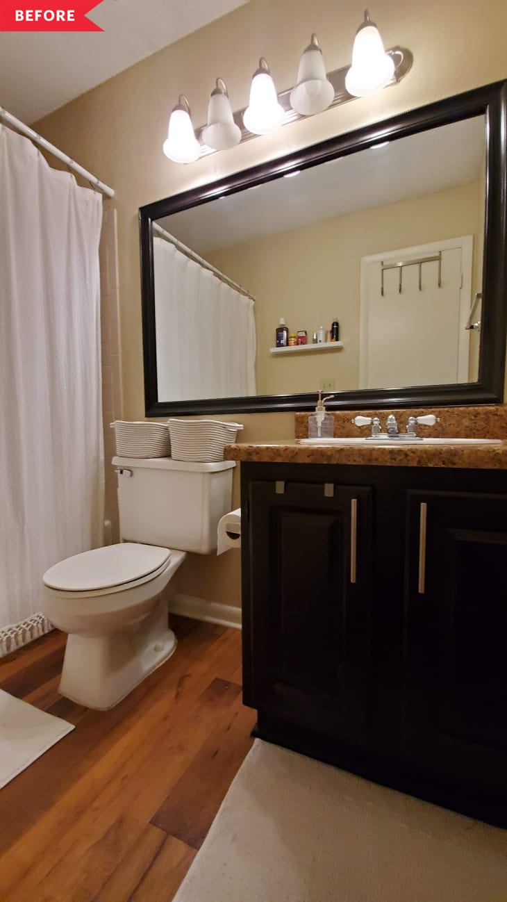 Renter Friendly Mid Century Style Bathroom Redo Apartment Therapy