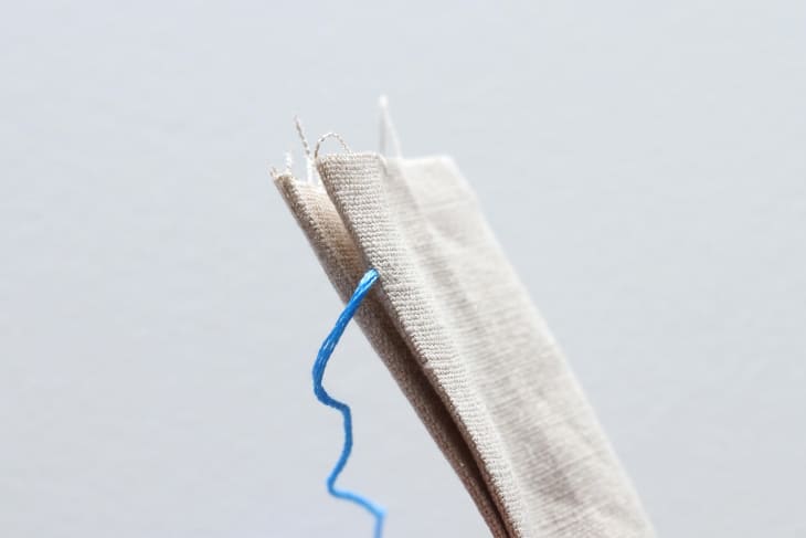 How to Hand Sew a Running Stitch 