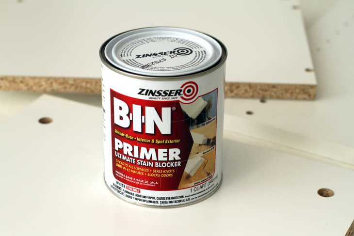 1 quart of paint primer from Zinsser brand