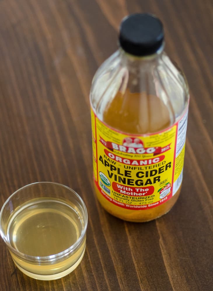 13 Items in Your Home You Can Clean with a Bottle of Vinegar