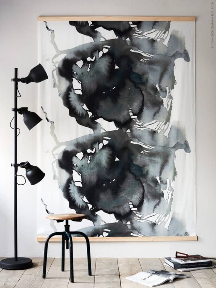 48 Wall Decor Ideas - Fun Things to Hang & Paint on Walls | Apartment ...
