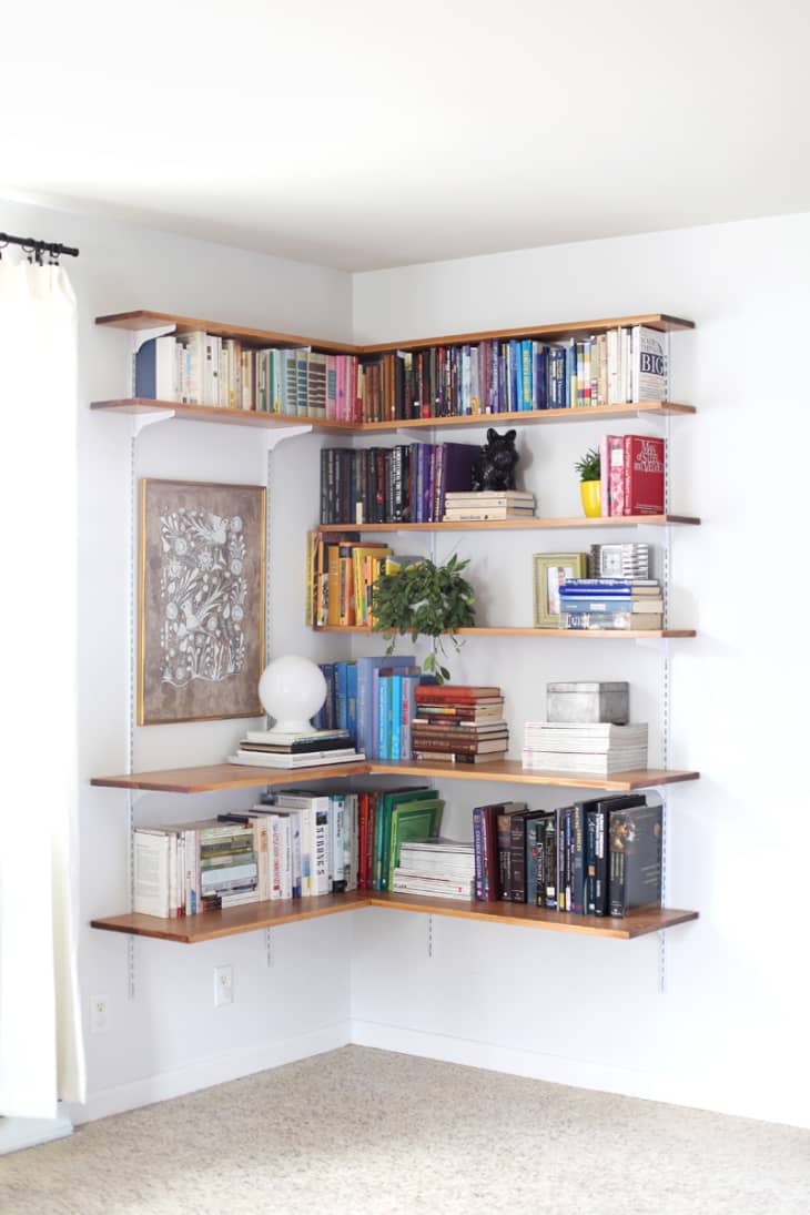 Decorating with books: 13 stylish ways to display books