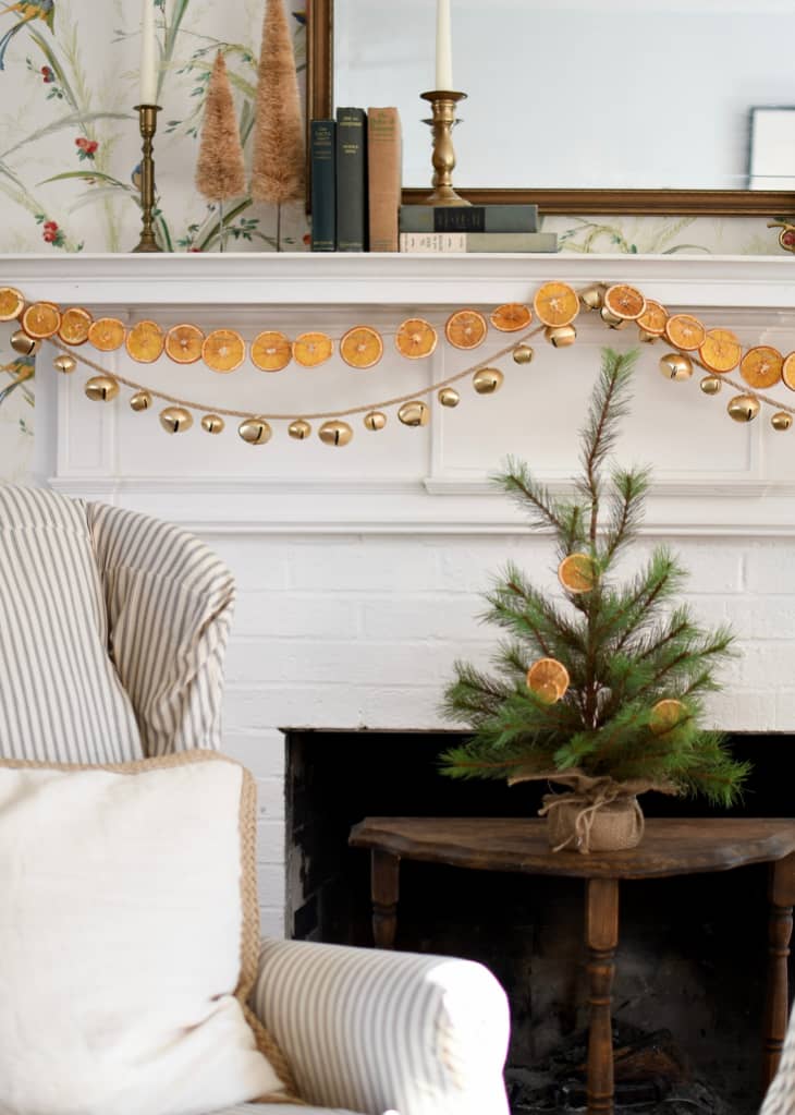 Citrus & Dried Orange Slices Christmas Decorations | Apartment Therapy