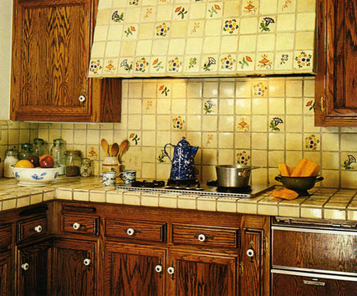 8 Vintage Kitchen Decor Ideas