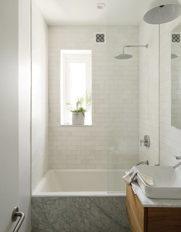 7 Small Bathroom Remodel Ideas Renovation Pictures Of Small Bathrooms Apartment Therapy