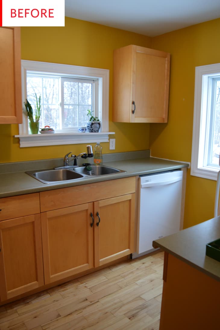 Kitchen Wallpaper - Cabinet Paint - Before After | Apartment Therapy, image size:730x1095