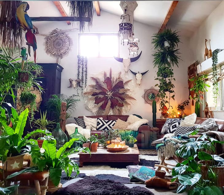 25 Ways To Achieve A Boho-Chic Living Room