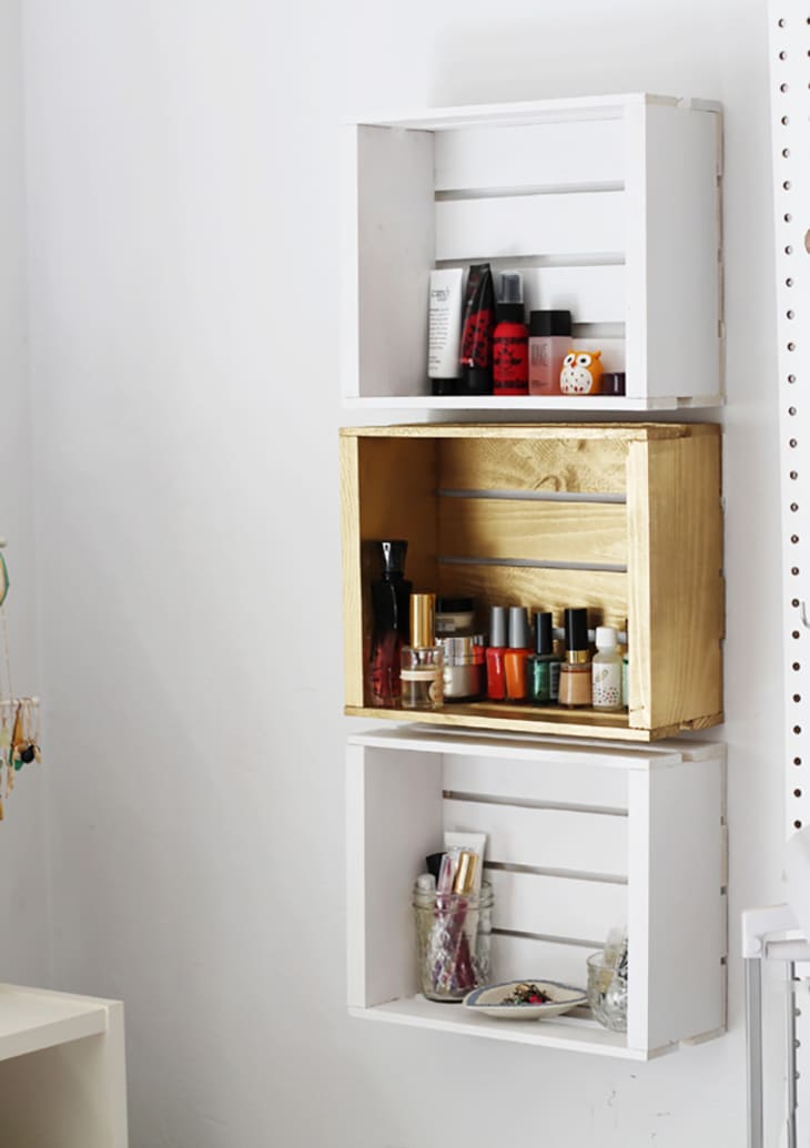 Can You Hang Shelves With Command Strips/Hooks?