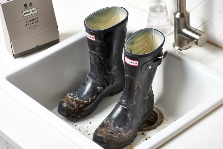 How to Clean Wellies or Rubber Boots Inside and Out