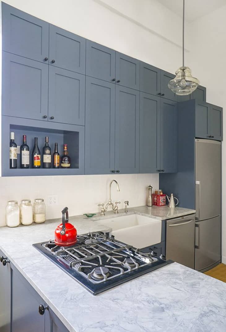 The 7 Best Builder-Grade Kitchen Makeovers from Apartment Therapy