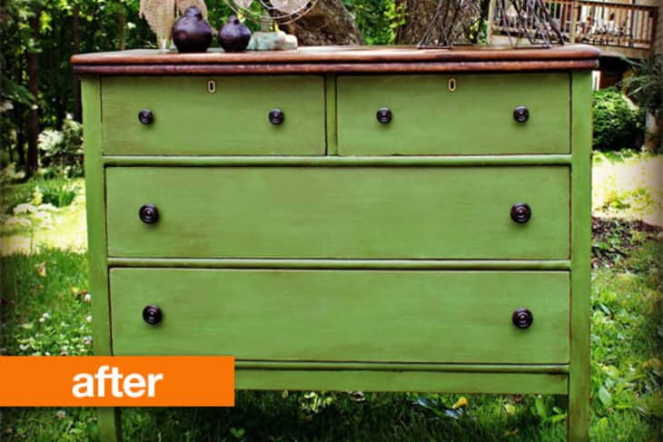 dark green chalk paint dresser Evergreen Chalk Mineral Paint 16 oz main image 1