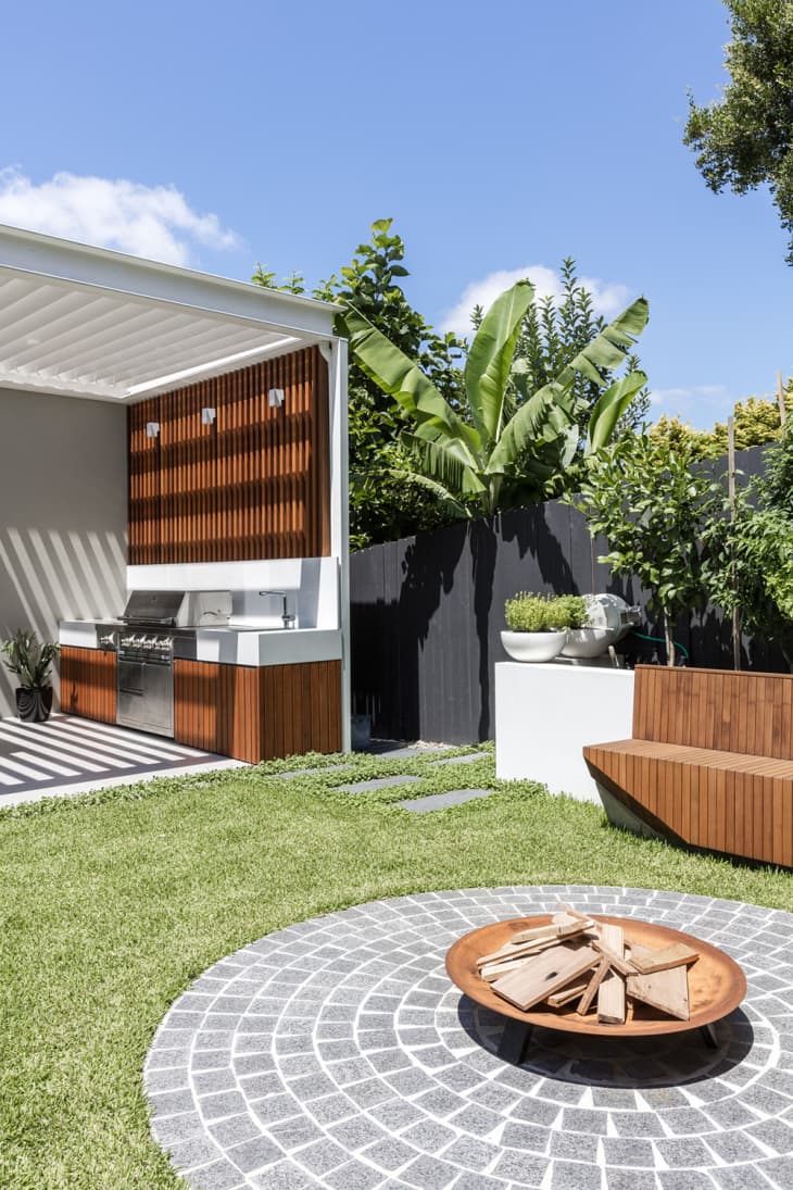 outdoor kitchens designs ideas cost on Outdoor Kitchen Ideas Inspiration Apartment Therapy