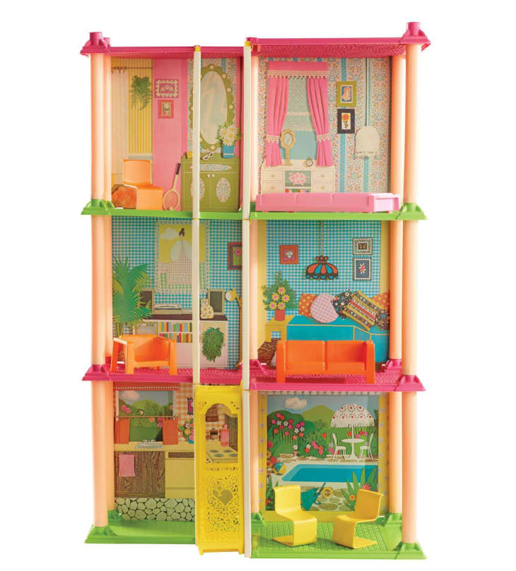 cardboard barbie dream house