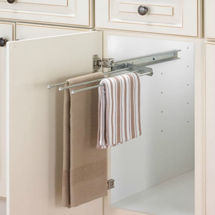 Ideas For Hanging Storing Towels In A Small Bathroom Apartment Therapy