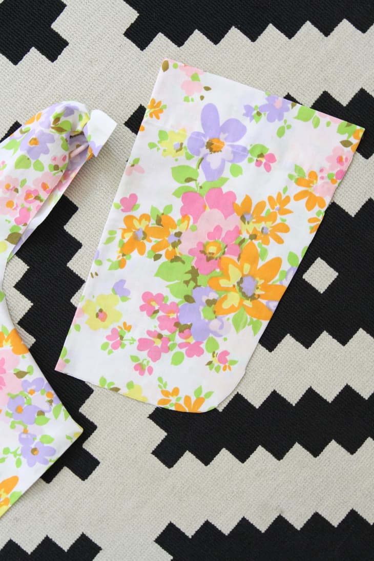 How To Make a NoSew Tote Out of a Pillowcase Apartment Therapy