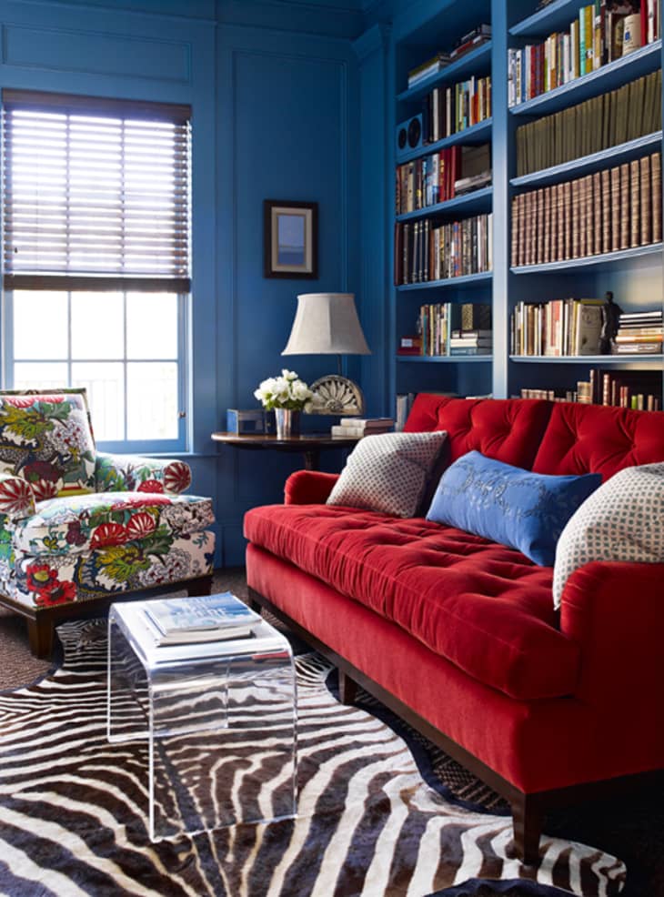 red blue and beige living room