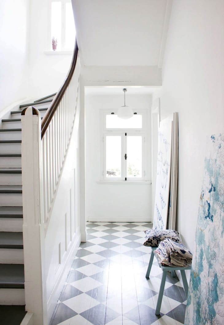 Featured image of post Black And White Marble Checkered Floor - Entry foyer and stair hall with marble checkered flooring, white pickets and black painted handrail.