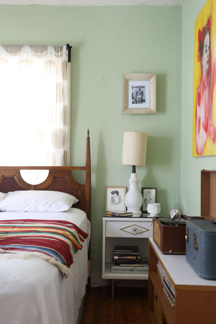How To Decorate With Sage Green In Your Home Apartment Therapy