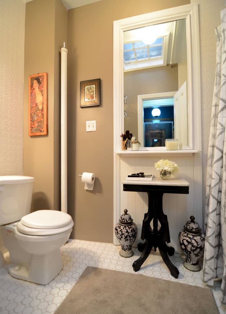 Windowless Bathrooms: 9 That Aren’t Bad at All (And Why ...