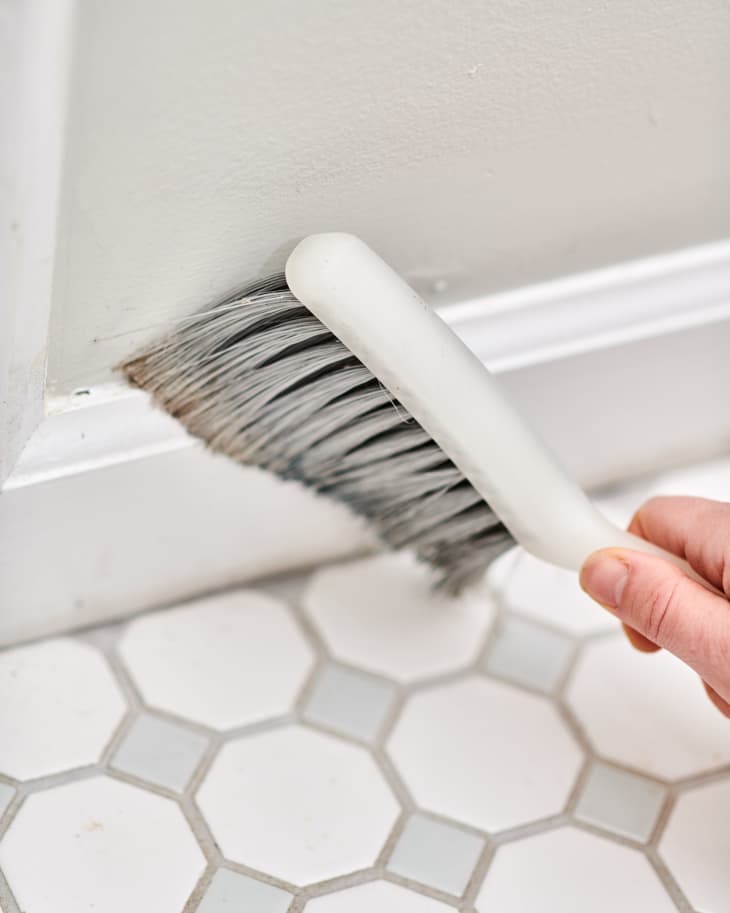 The Easiest Way To Clean Baseboards - Decorhint