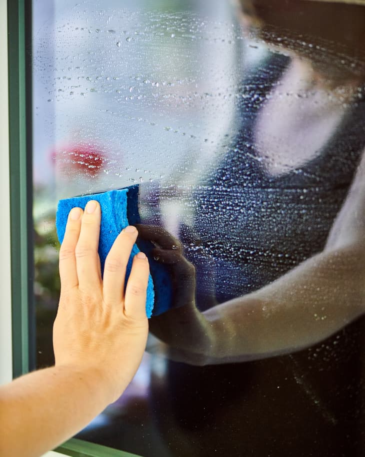 Window Washing: What You Need to Know