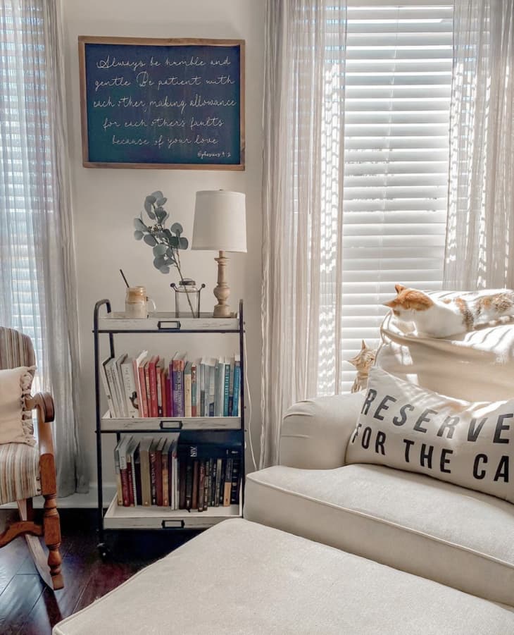 Inspirational DIY Book Nook Idea!