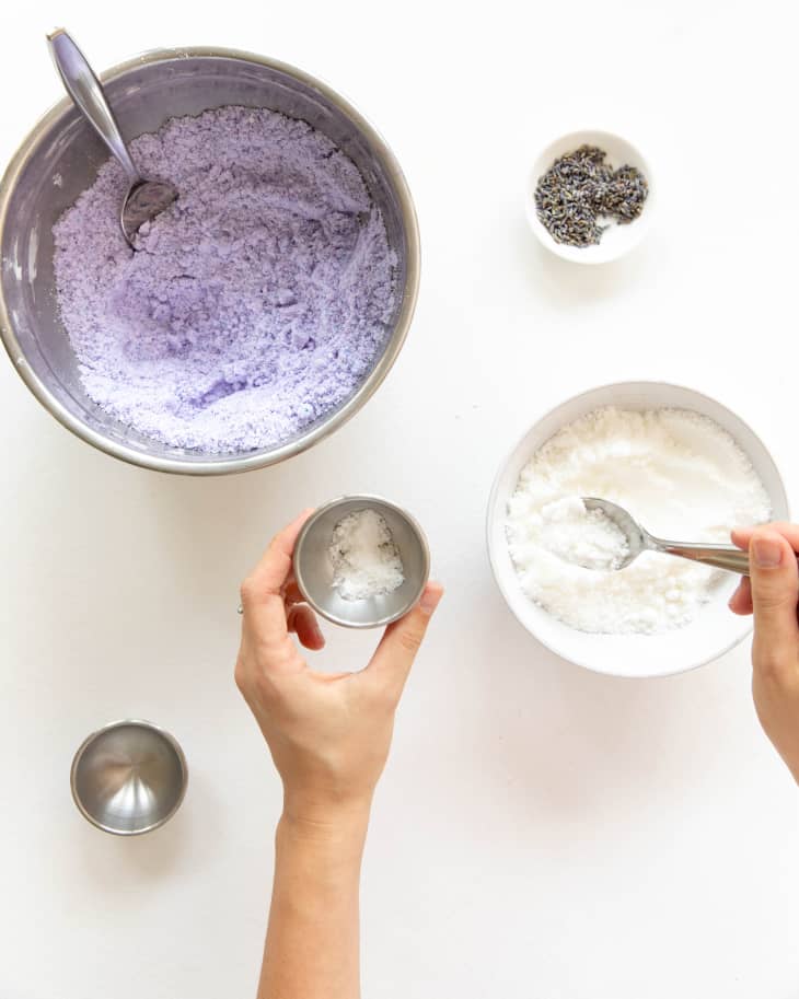 step 5 in making Lavender coconut DIY bath bombs